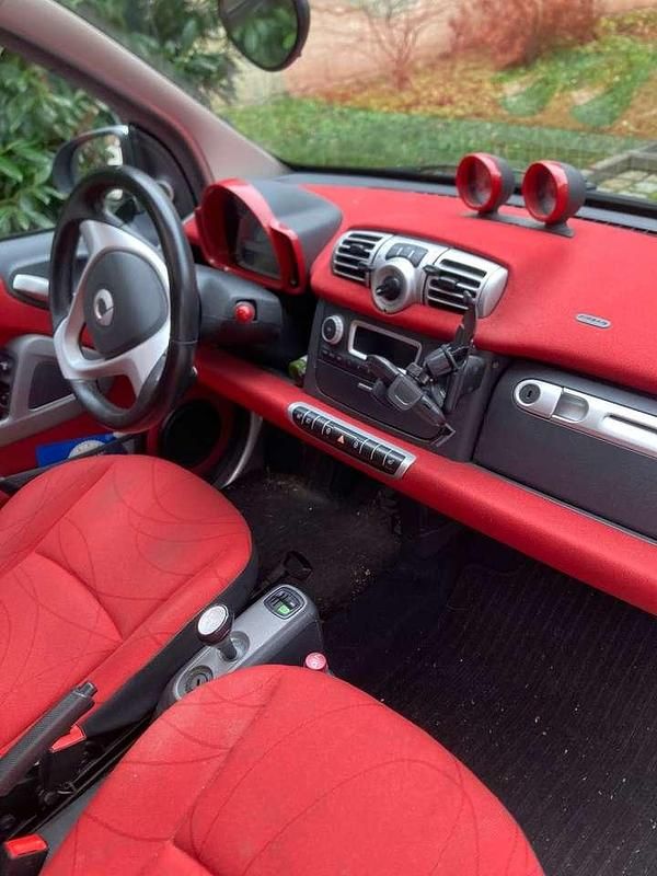 Gebraucht Smart ForTwo Coupé 75 PS (55 kW) 2011 Silber Coupé