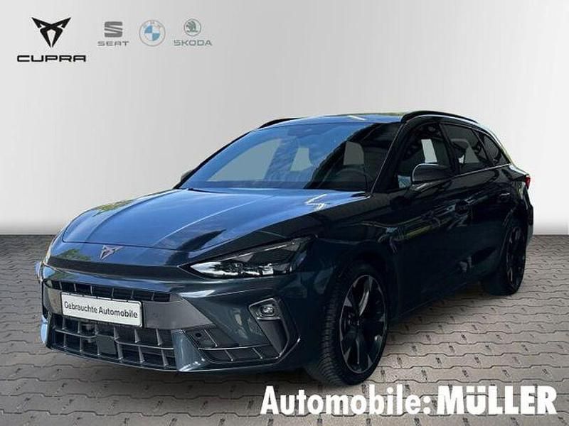 Grau Gebraucht 2024 Cupra Leon Kombi | 31.544 € (Fairer Preis) - Bild 1/4