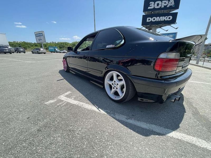 Gebraucht BMW 316 105 PS (77 kW) 2000 Limousine