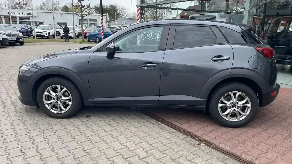 Gebraucht Mazda CX-3 Center-Line 120 PS (88 kW) 2017 Grau SUV