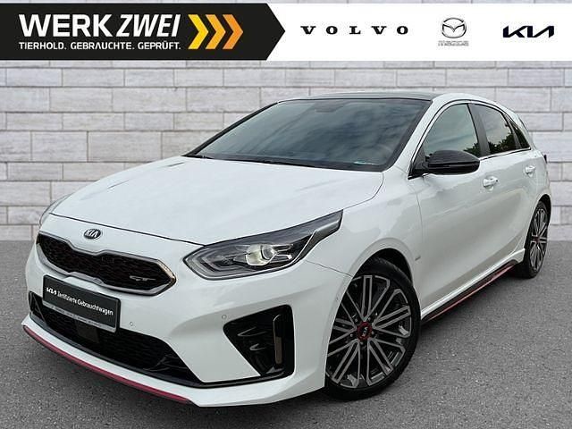 (hw2) deluxeweiss met. Gebraucht 2021 Kia Ceed GT Limousine | 25.900 € (Fairer Preis) - Bild 1/4