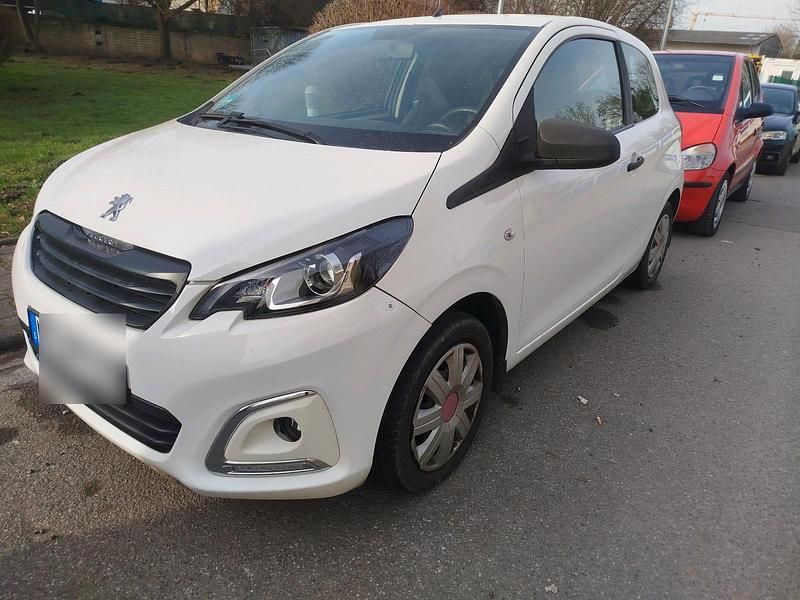 Gebraucht Peugeot 108 69 PS (50 kW) 2015 Weiß Kleinwagen