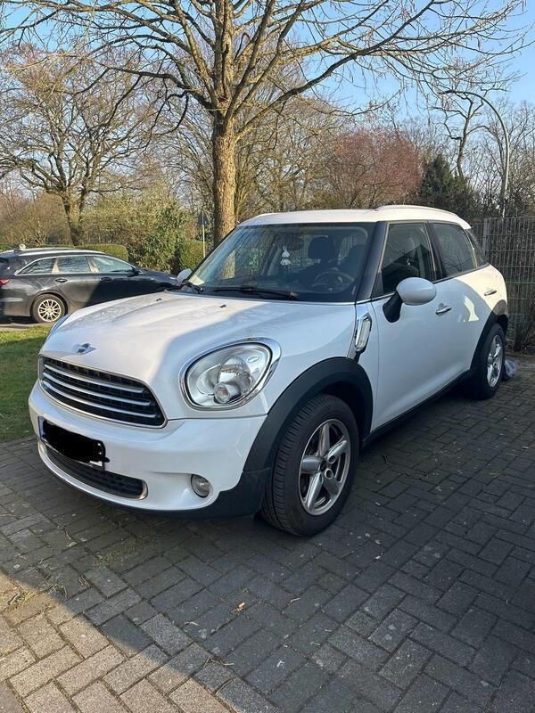 Weiß Gebraucht 2011 Mini Cooper Countryman SUV | 7.000 € (Fairer Preis) - Bild 1/4