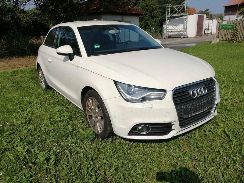 Gebraucht 2011 Audi A1 Ambition Kleinwagen | 6.500 € (Guter Preis) - Bild 1/4