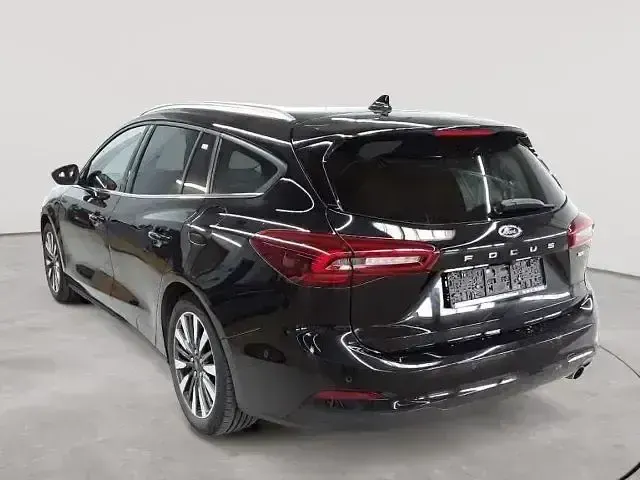 Usado Ford Focus Titanium X 155 CV (114 kW) 2023 Negro Familiar