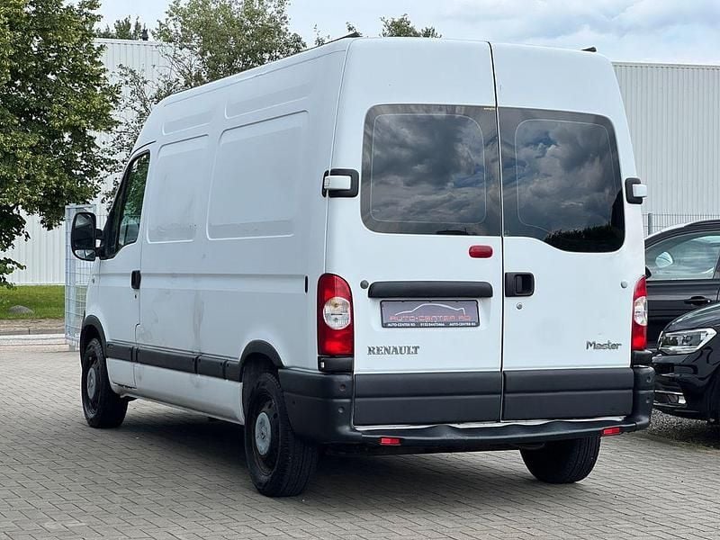 Używany Renault Master 114 KM (83 kW) 2005 Biały Minivan