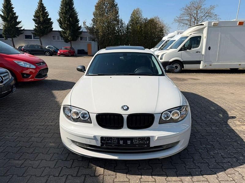Gebraucht BMW 118 Performance 143 PS (105 kW) 2007 Weiß Kleinwagen