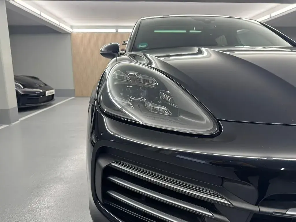 Gebraucht Porsche Cayenne 441 PS (324 kW) 2018 Schwarz SUV