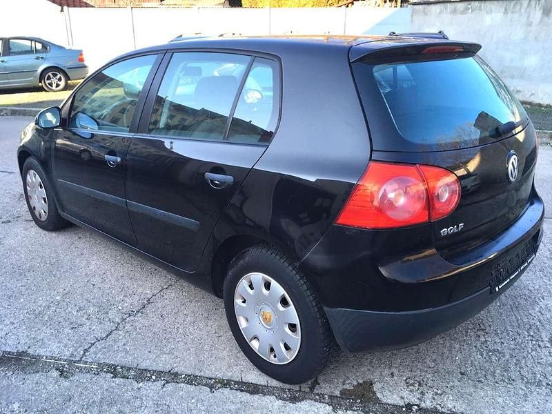 Gebraucht VW Golf IV Trendline 75 PS (55 kW) 2004 Schwarz Kleinwagen