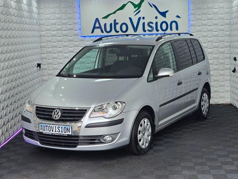 Gebraucht VW Touran 109 PS (80 kW) 2009 Silber Van / Kleinbus