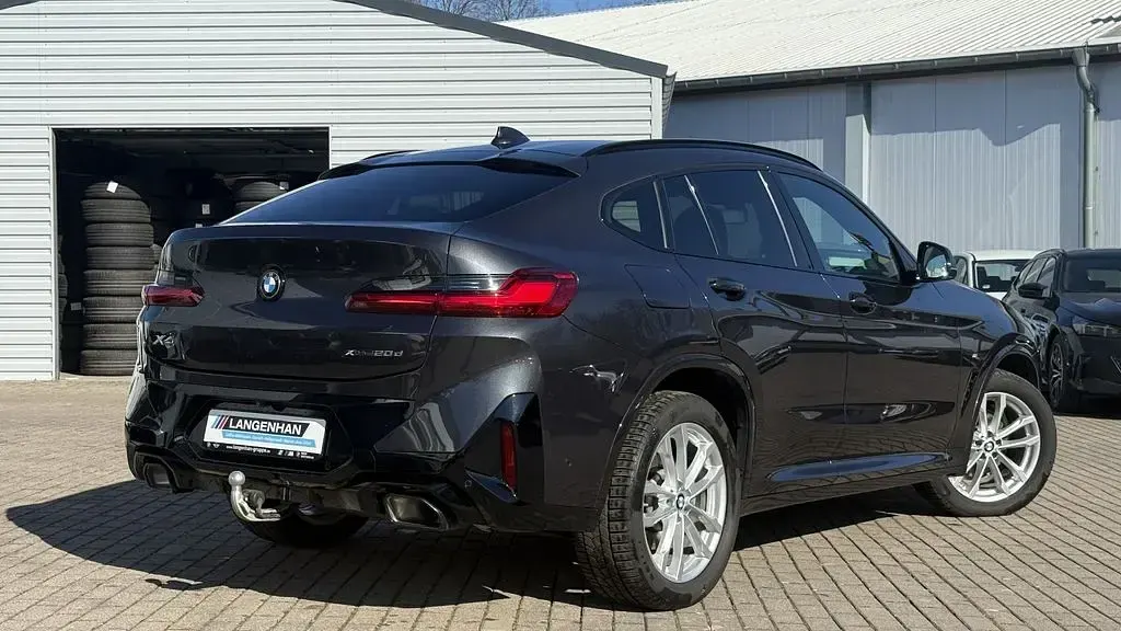 Gebraucht BMW X4 M Sport 190 PS (139 kW) 2023 Grau SUV