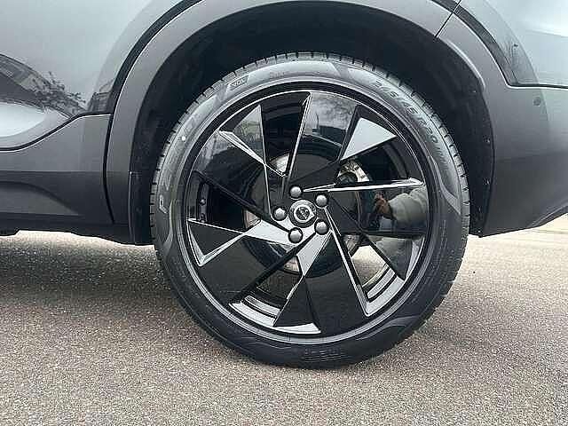 Gebraucht Volvo XC40 120 PS (88 kW) 2025 SUV