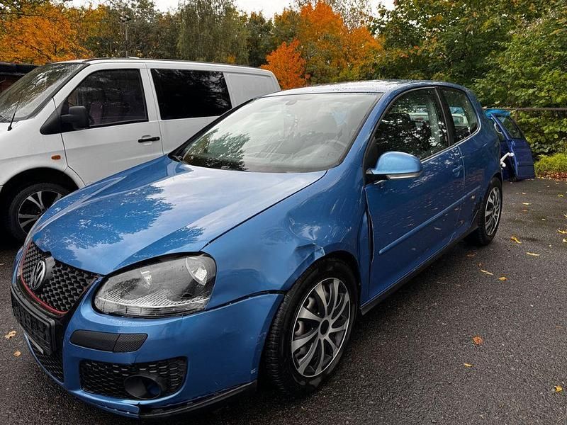 Gebraucht 2004 VW Golf IV Sportline Limousine | 700 € (Superpreis) - Bild 1/4