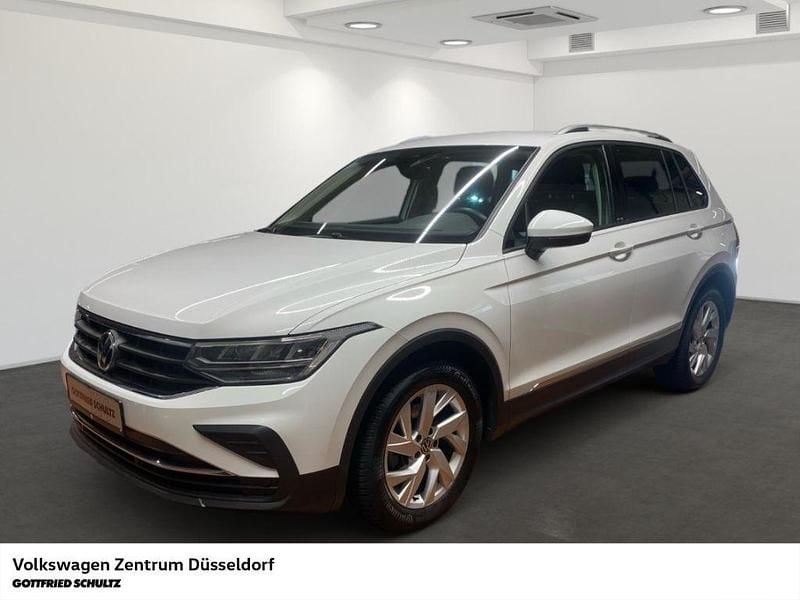 Gebraucht VW Tiguan Active 122 PS (89 kW) 2021 Weiss SUV