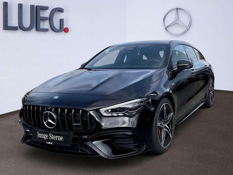Metalliclack kosmosschwarz Gebraucht 2025 Mercedes CLA45 AMG Shooting Brake AMG Kombi | 61.500 € (Teuer) - Bild 1/2