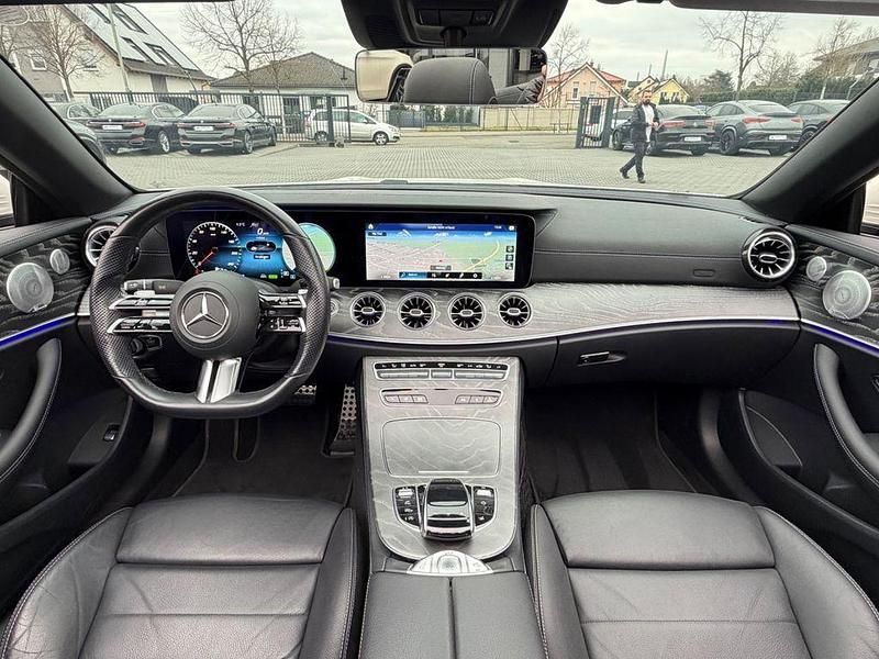 Gebraucht Mercedes E450 AMG 367 PS (269 kW) 2021 Weiß Cabrio