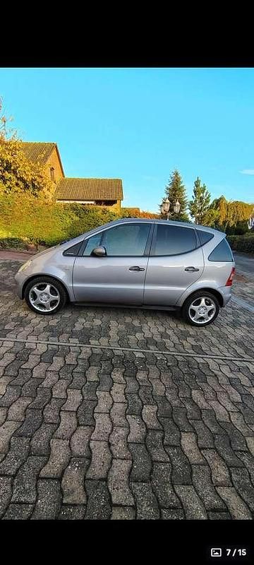 Gebraucht Mercedes A190 Elegance 125 PS (91 kW) 2000 Limousine