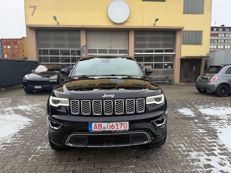 Gebraucht Jeep Grand Cherokee Overland 250 PS (183 kW) 2020 Schwarz SUV