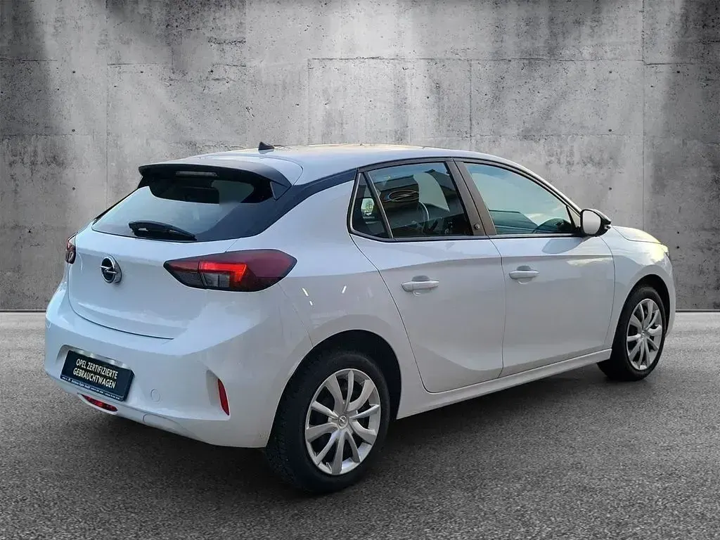 Używany Opel Corsa-e Edition 100 kW (136 KM) 2021 Biały Hatchback
