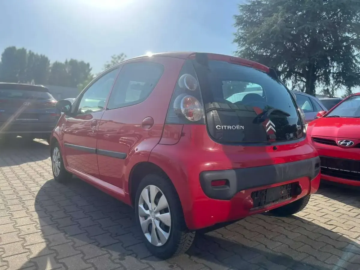 Gebraucht Citroën C1 Style 68 PS (50 kW) 2012 Rot 3p0/deckende Kleinwagen
