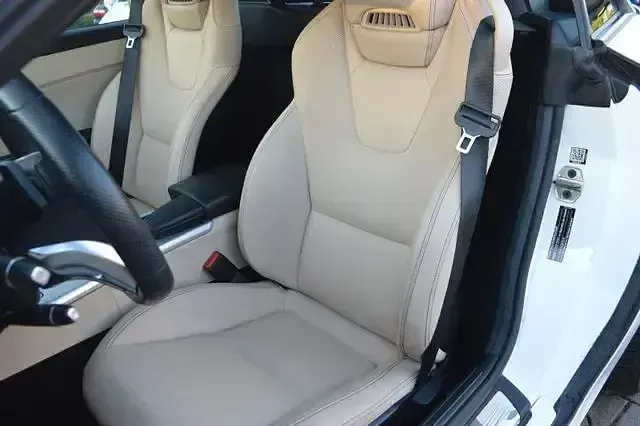 Gebraucht Mercedes SLC200 AMG line 184 PS (135 kW) 2018 Polarweiss  unilack Cabrio