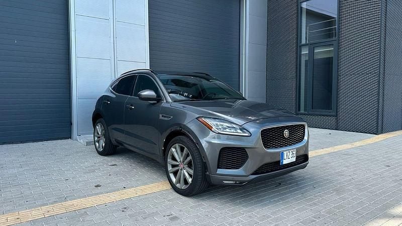 Grau Gebraucht 2018 Jaguar E-Pace R-Dynamic SUV | 12.999 € (Superpreis) - Bild 1/4