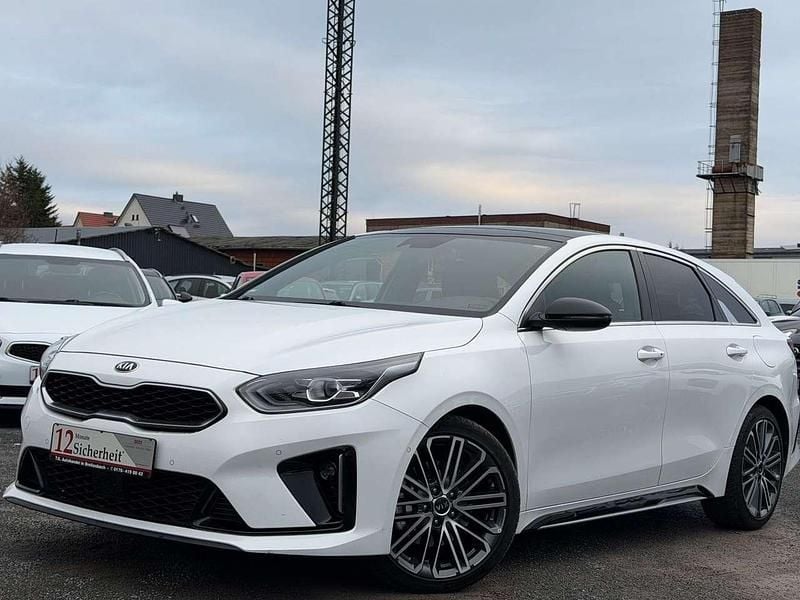 Weiß Gebraucht 2021 Kia ProCeed GT-Line Kombi | 20.900 € (Guter Preis) - Bild 1/4