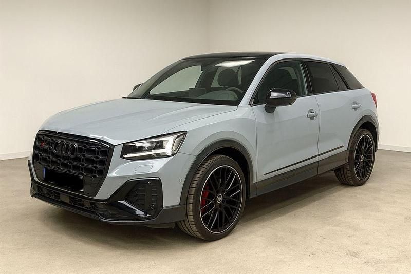 Grau Gebraucht 2022 Audi SQ2 Sport SUV | 36.500 € (Fairer Preis) - Bild 1/4