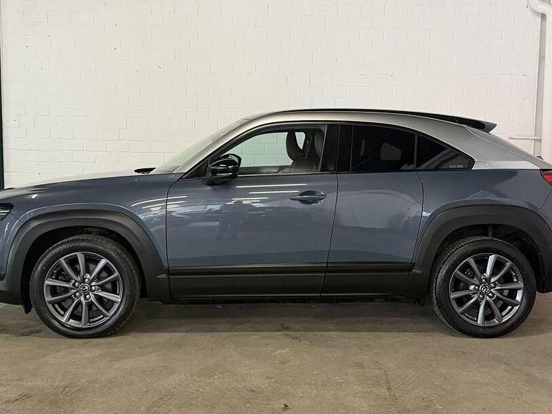 Gebraucht Mazda MX30 106 kW (145 PS) 2021 Polymetal gray metallic 3tone SUV