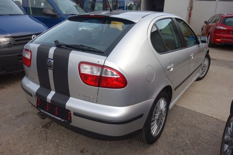 Gebraucht Seat Leon Sport 179 PS (131 kW) 2002 Silber Limousine
