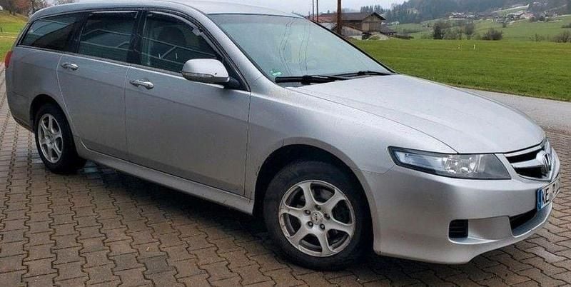 Gebraucht Honda Accord 155 PS (114 kW) 2006 Silber Kombi