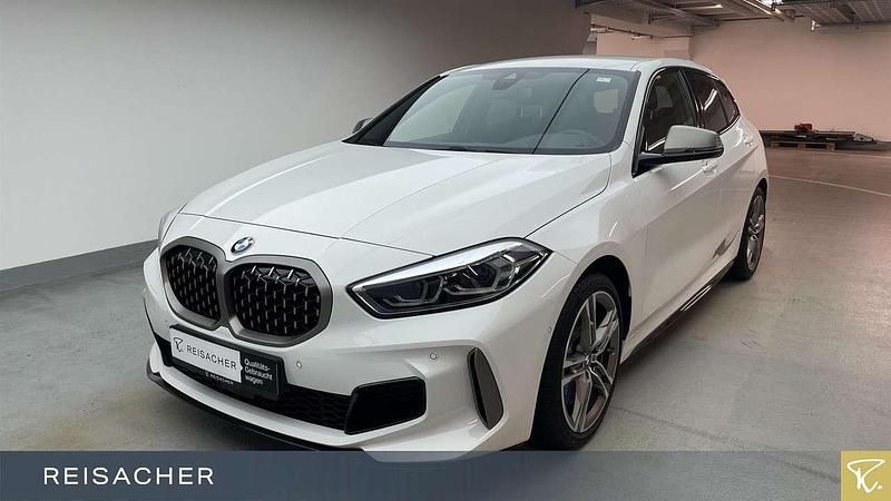 Alpinweiss Gebraucht 2022 BMW 135 Kleinwagen | 34.749 € (Guter Preis) - Bild 1/4