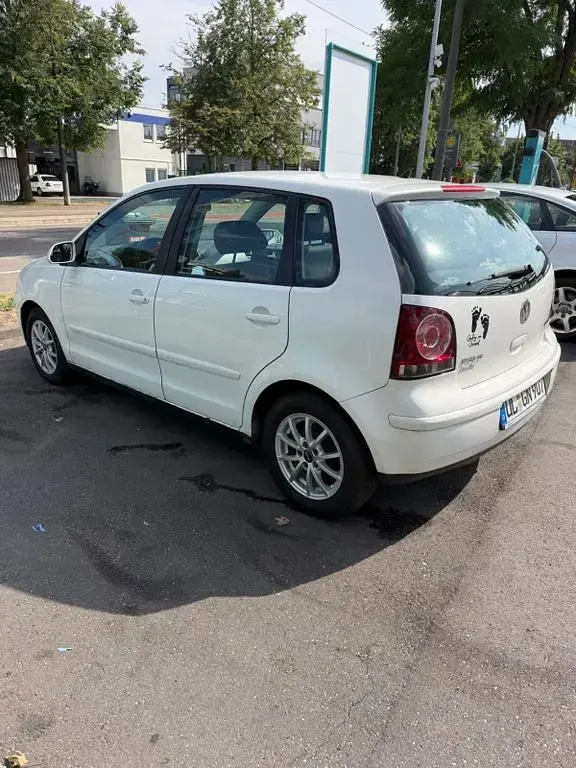 Gebraucht VW Polo 80 PS (58 kW) 2007 Weiß Kleinwagen