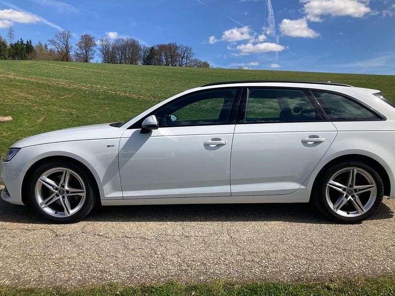 Gebraucht Audi A4 Sport 150 PS (110 kW) 2018 Weiß Kombi