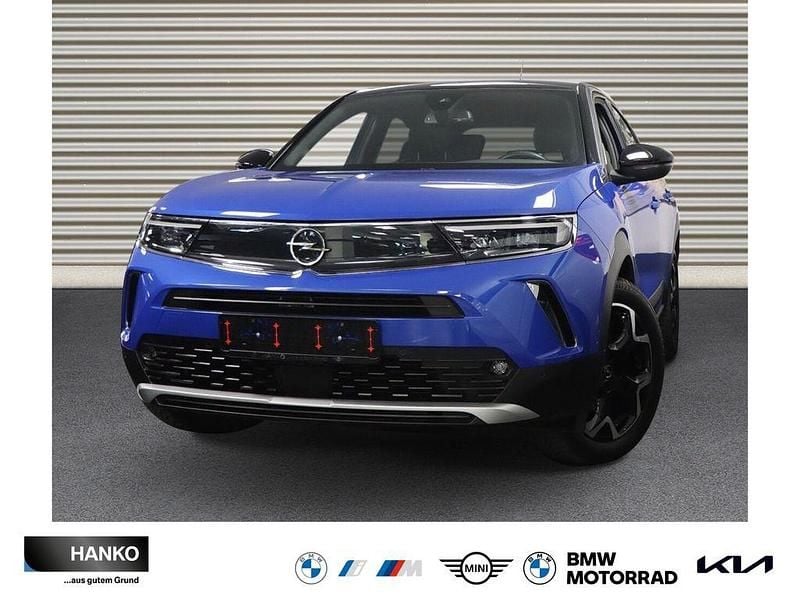 Perl blau/voltaik blau Gebraucht 2022 Opel Mokka-e Ultimate SUV | 19.900 € (Fairer Preis) - Bild 1/4