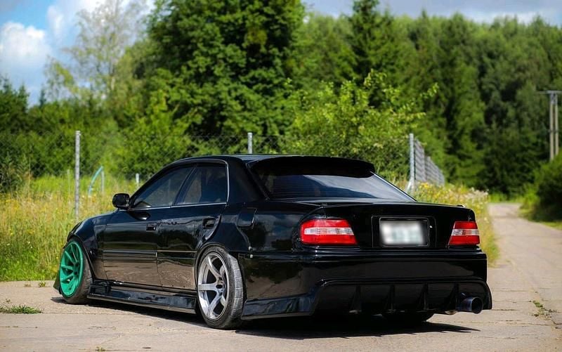 Gebraucht Toyota Chaser 550 PS (404 kW) 2000 Schwarz Limousine