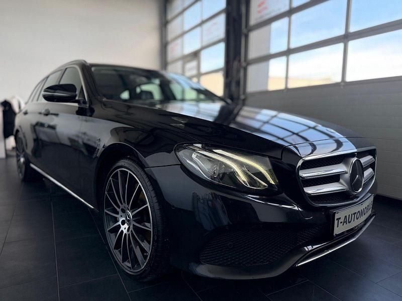 Gebraucht Mercedes E400 333 PS (244 kW) 2017 Schwarz Kombi