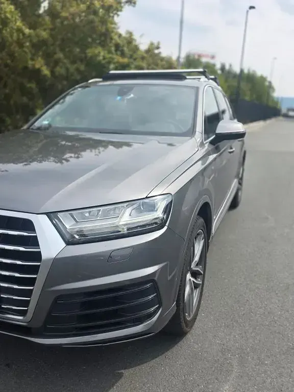 Gebraucht Audi Q7 Ambiente 272 PS (200 kW) 2015 Grau SUV