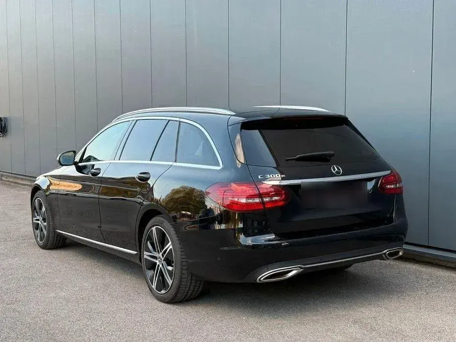 Gebraucht Mercedes E300 320 PS (235 kW) 2020 Schwarz Kombi