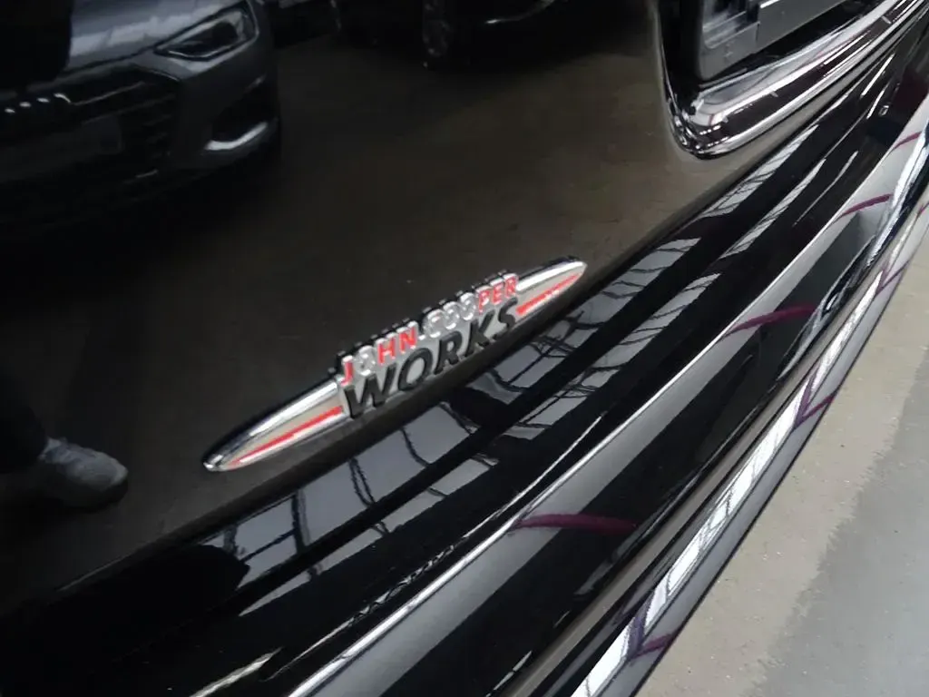 Używany Mini John Cooper Works 192 KM (141 kW) 2014 Czarny Hatchback