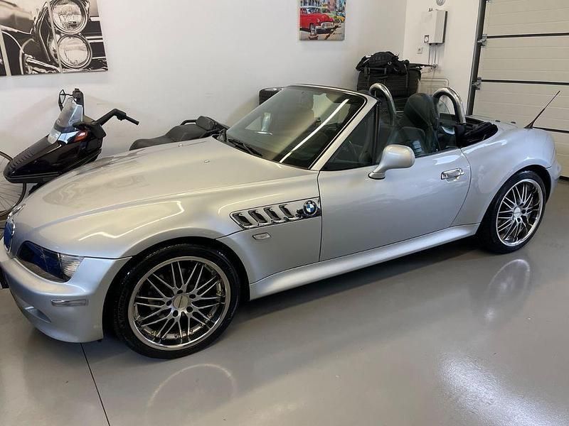 Silber Gebraucht 2000 BMW Z3 Sport Line Cabrio | 8.980 € (Guter Preis) - Bild 1/4