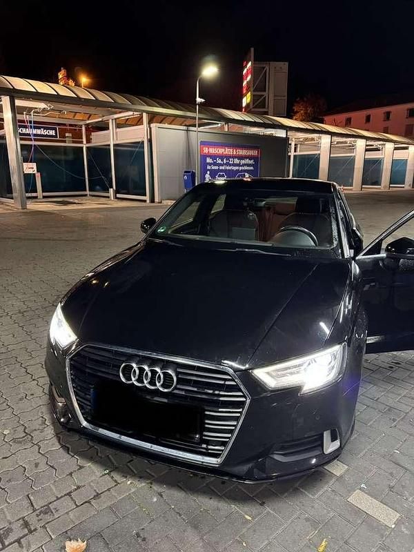 Schwarz Gebraucht 2019 Audi A3 Limousine | 18.490 € (Guter Preis) - Bild 1/4