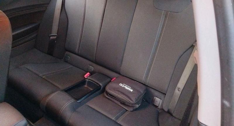 Gebraucht BMW 118 Advantage 136 PS (100 kW) 2017 Schwarz Kleinwagen