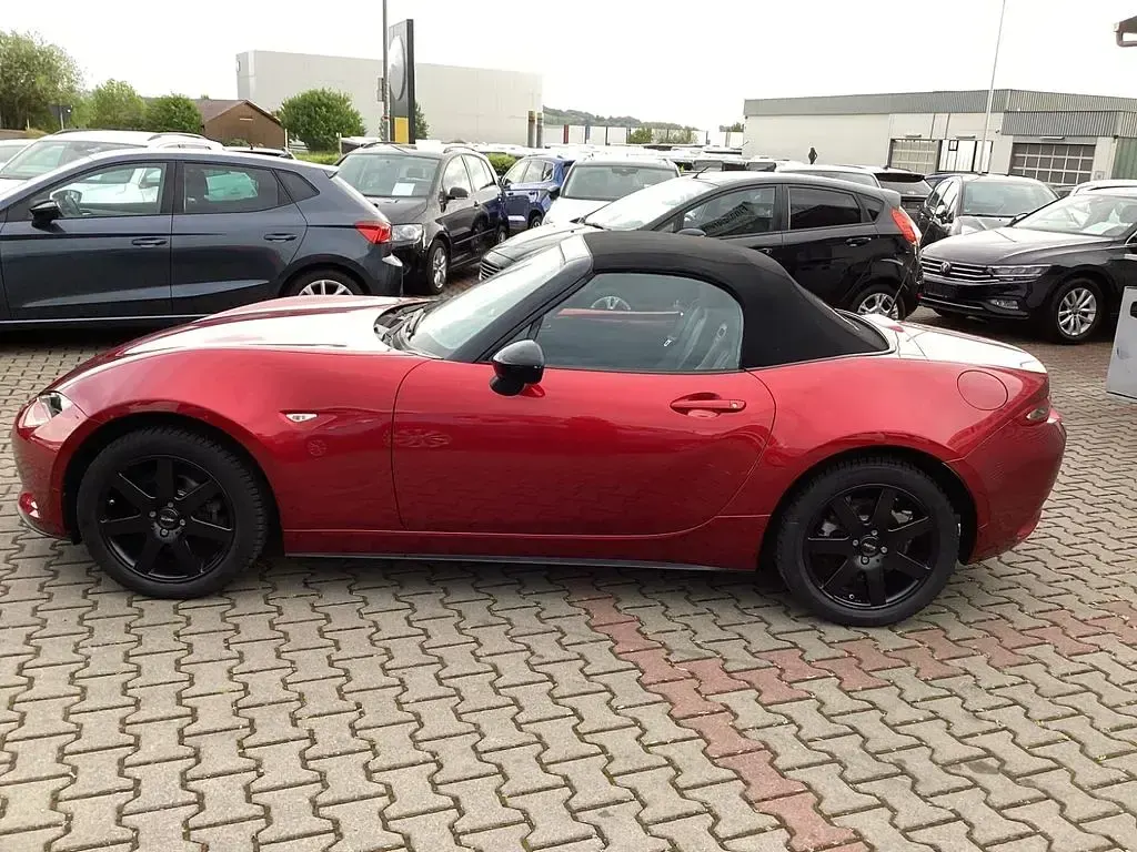 Gebraucht Mazda MX5 Exclusive-Line 132 PS (97 kW) 2019 Rot Cabrio