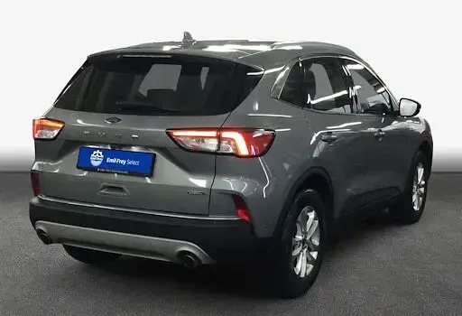 Używany Ford Kuga Titanium 224 KM (164 kW) 2022 Srebrny SUV