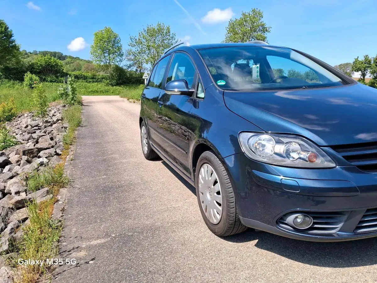 Gebraucht VW Golf V 80 PS (58 kW) 2007 Blau Kleinwagen
