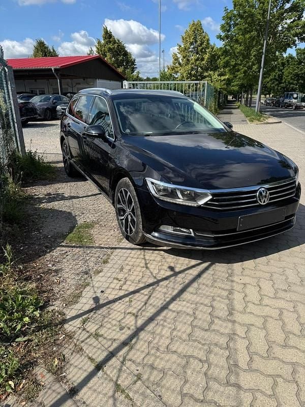 Gebraucht VW Passat 190 PS (139 kW) 2017 Schwarz Kombi