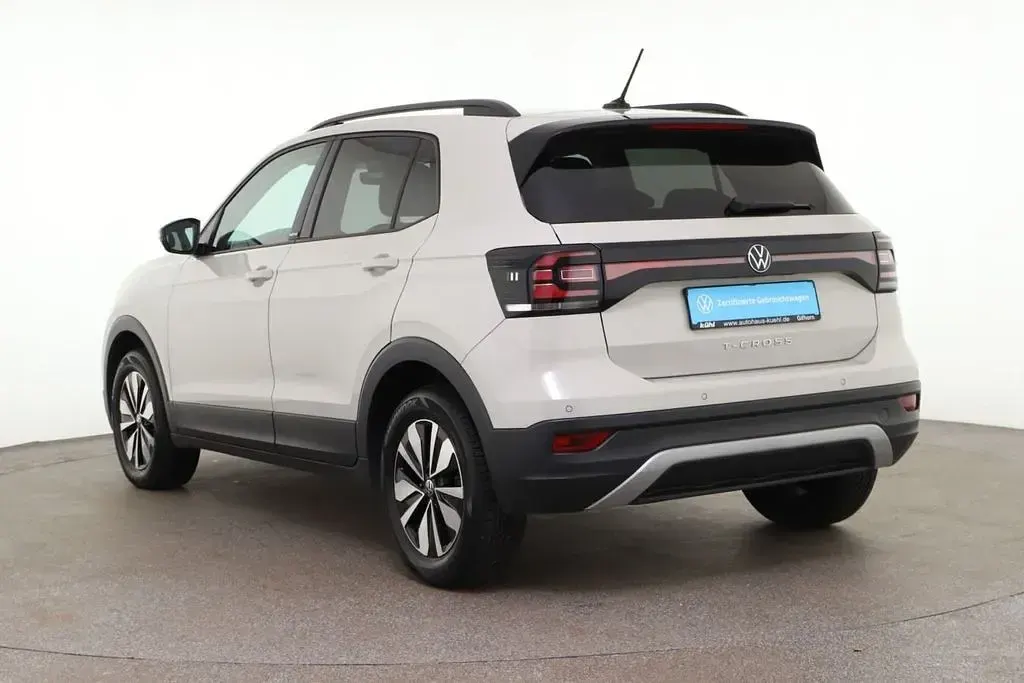 Używany VW T-Cross Move 95 KM (69 kW) 2023 Szary SUV