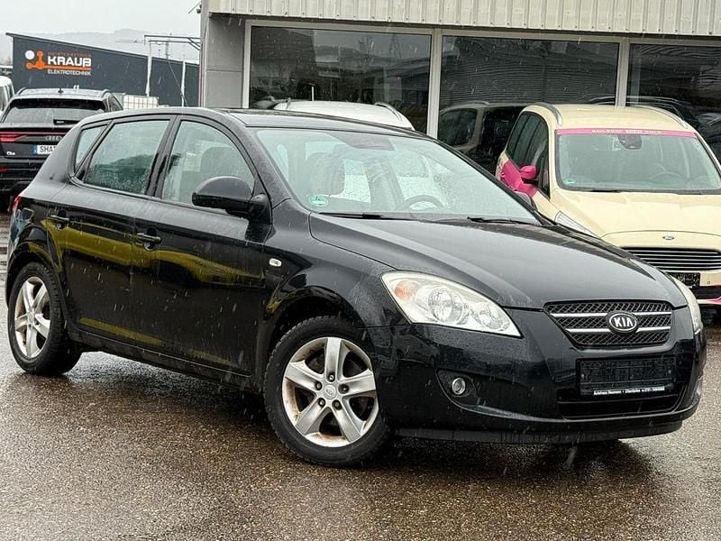 Gebraucht Kia Ceed EX 109 PS (80 kW) 2008 Schwarz Kleinwagen