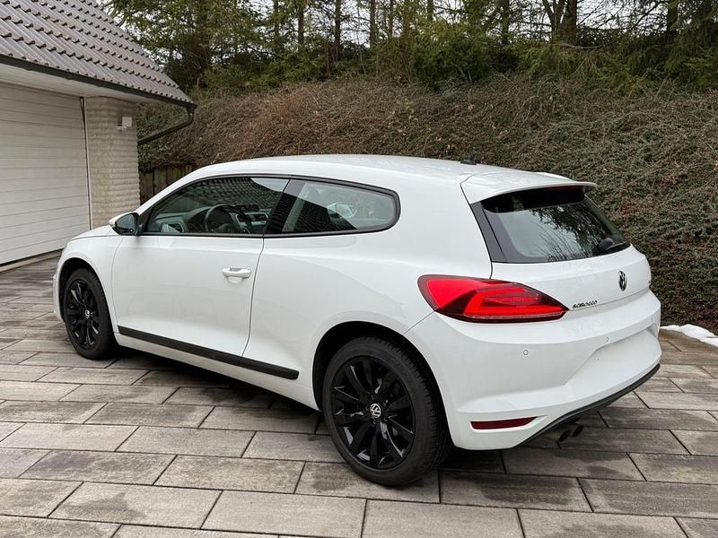 Gebraucht VW Scirocco 125 PS (91 kW) 2014 Weiß Coupé